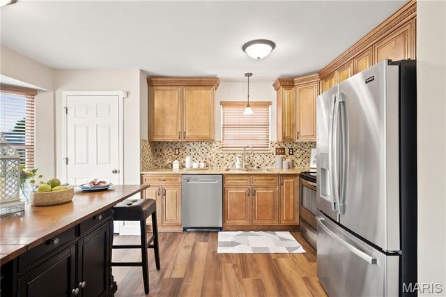 2724 Smiley Road, Maryland Heights, MO 63043