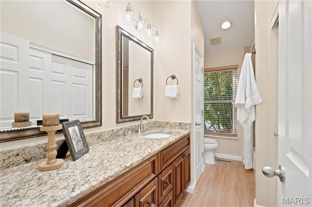 2724 Smiley Road, Maryland Heights, MO 63043