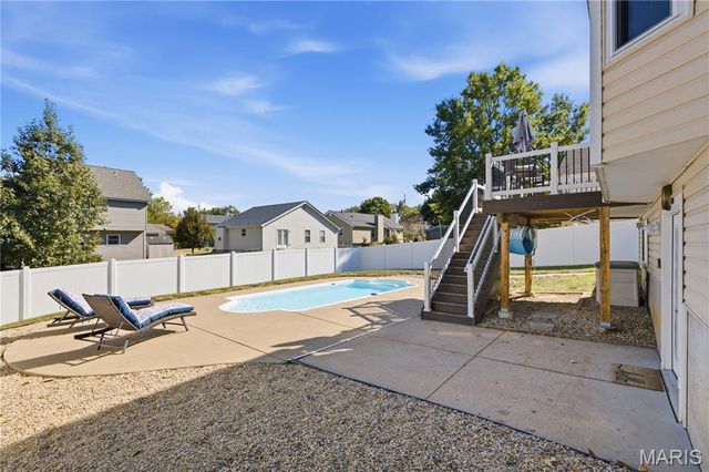 2724 Smiley Road, Maryland Heights, MO 63043