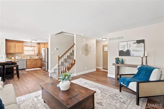 2724 Smiley Road, Maryland Heights, MO 63043
