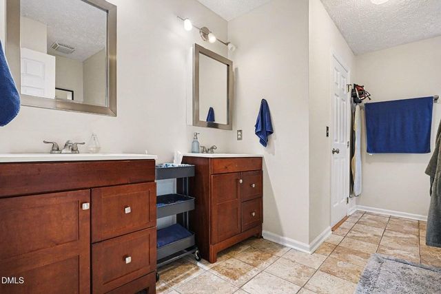 118 Carmel Woods Court, Wake Forest, NC 27587