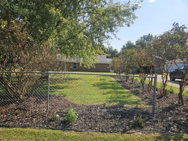 81 Taylor Avenue, Battle Creek, MI 49037