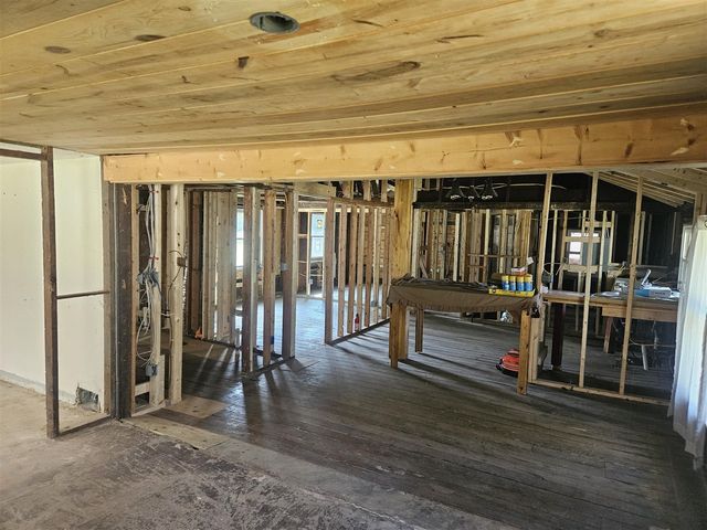 81 Taylor Avenue, Battle Creek, MI 49037