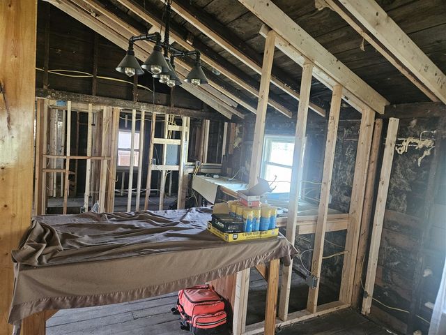 81 Taylor Avenue, Battle Creek, MI 49037