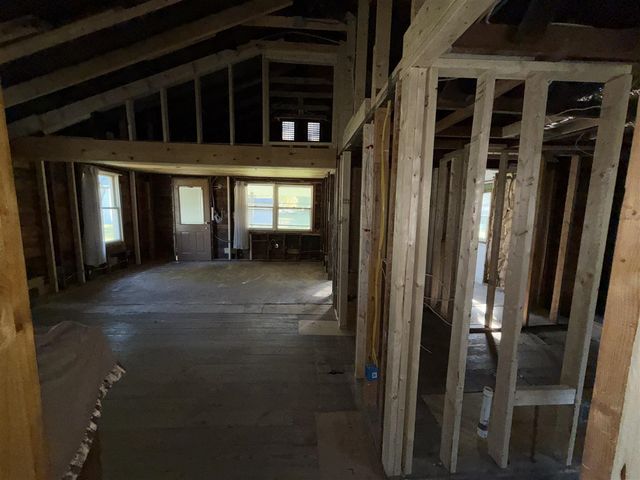 81 Taylor Avenue, Battle Creek, MI 49037