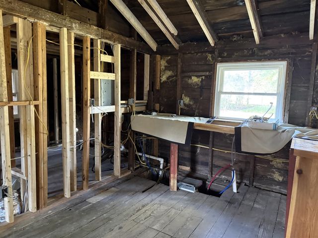 81 Taylor Avenue, Battle Creek, MI 49037