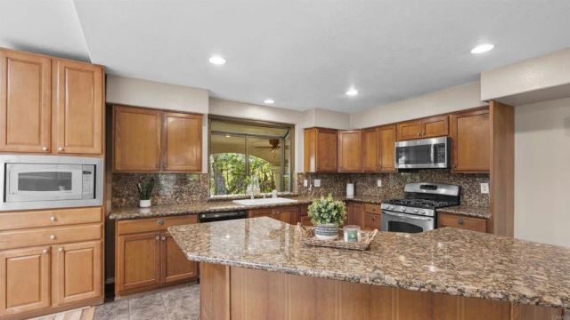 2919 Pioneer Way, Jamul, CA 91935