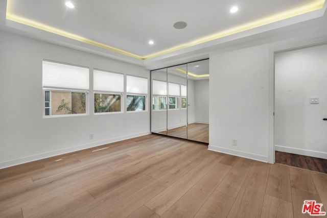 9343 W Olympic Boulevard, Beverly Hills, CA 90212