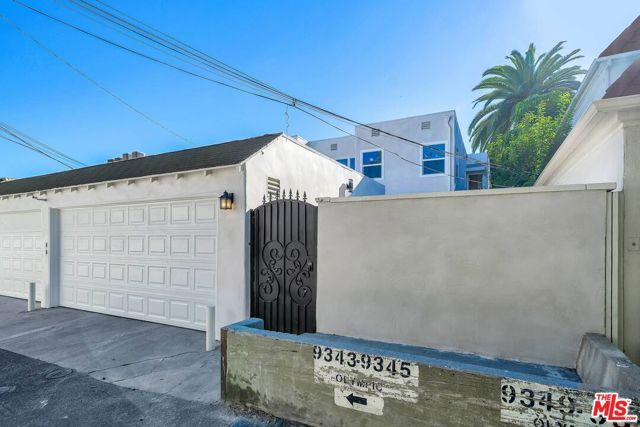 9343 W Olympic Boulevard, Beverly Hills, CA 90212