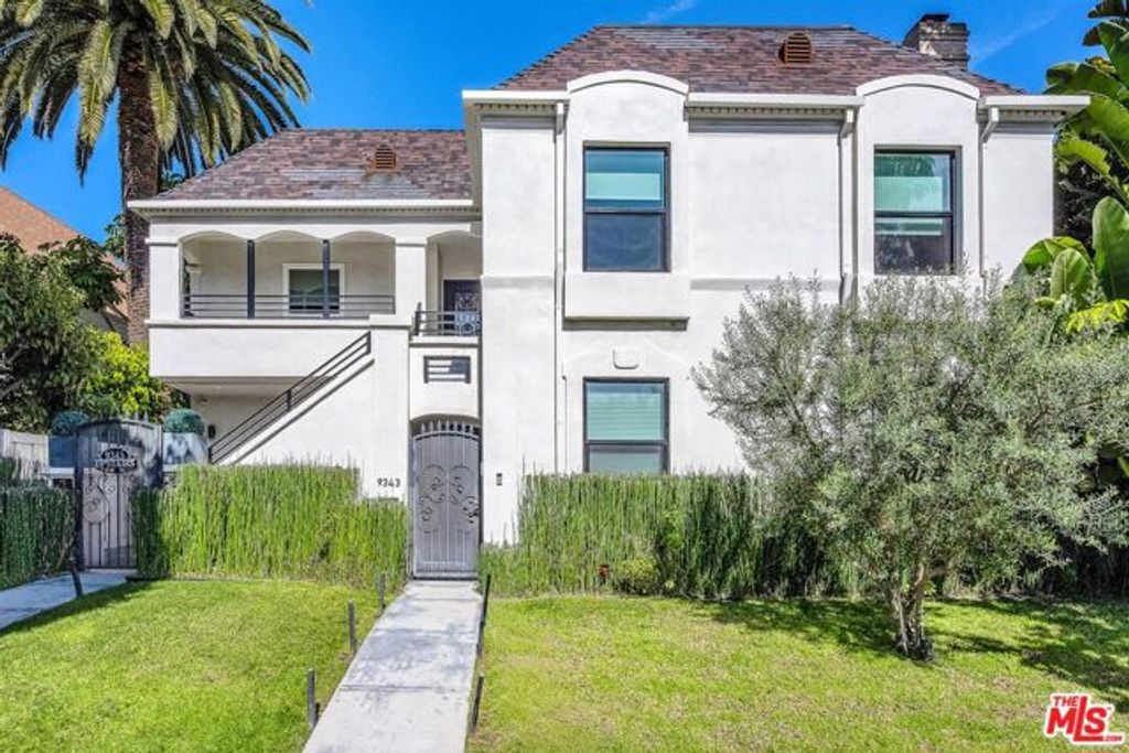 9343 W Olympic Boulevard, Beverly Hills, CA 90212