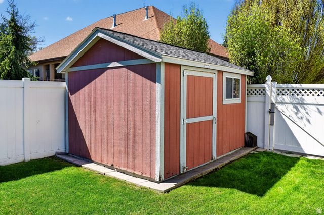 1162 W JOYES LN, West Jordan, UT 84088