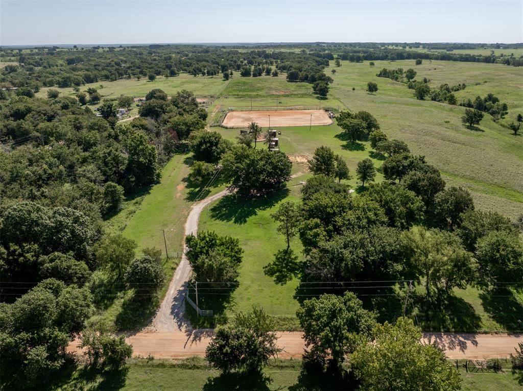 Image 1 of property listing at 98038 N 3745 Road, Okemah, OK 74859