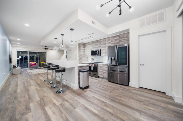 604 N Bluff DR 247, Austin, TX 78745