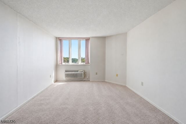 10 SMITH MANOR BLVD 607, West Orange Twp., NJ 07052