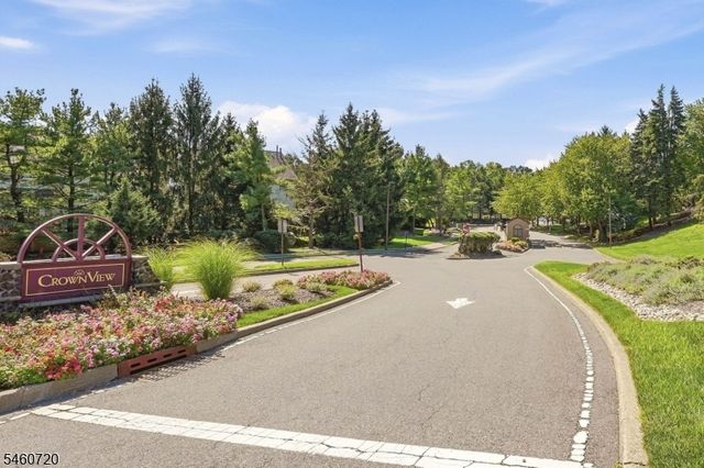 10 SMITH MANOR BLVD 607, West Orange Twp., NJ 07052