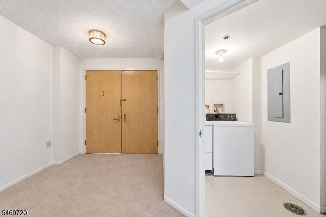 10 SMITH MANOR BLVD 607, West Orange Twp., NJ 07052