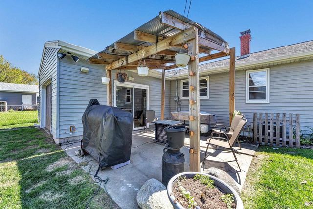 1651 DEBRA LANE, Green Bay, WI 54302