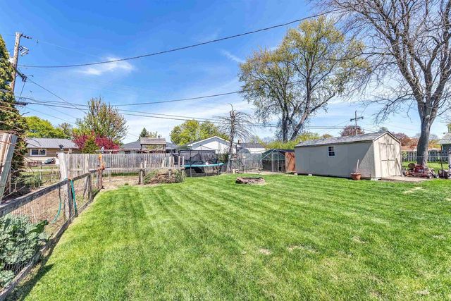 1651 DEBRA LANE, Green Bay, WI 54302