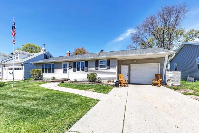 1651 DEBRA LANE, Green Bay, WI 54302