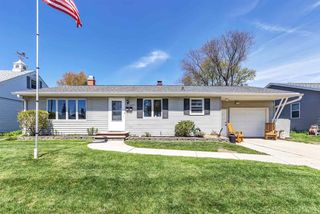 1651 DEBRA LANE, Green Bay, WI 54302