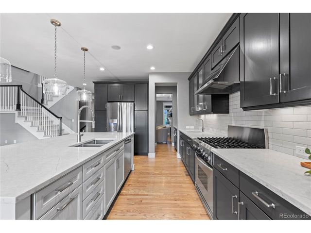 10482 Marigold Ct, Highlands Ranch, CO 80126