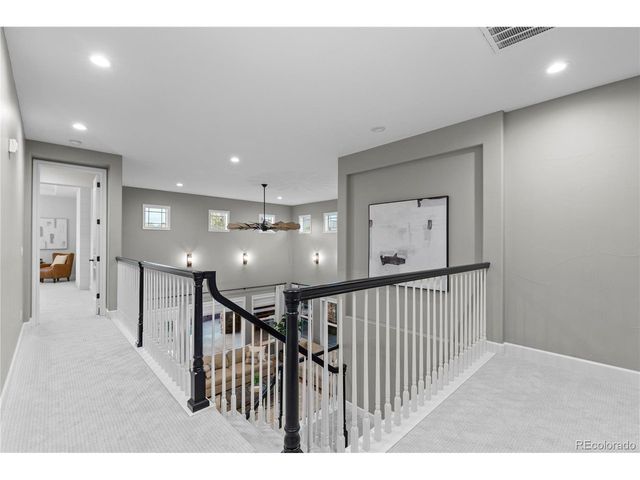 10482 Marigold Ct, Highlands Ranch, CO 80126