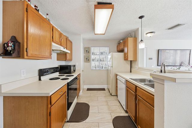 935 NORTHERN DANCER WAY 105, Casselberry, FL 32707