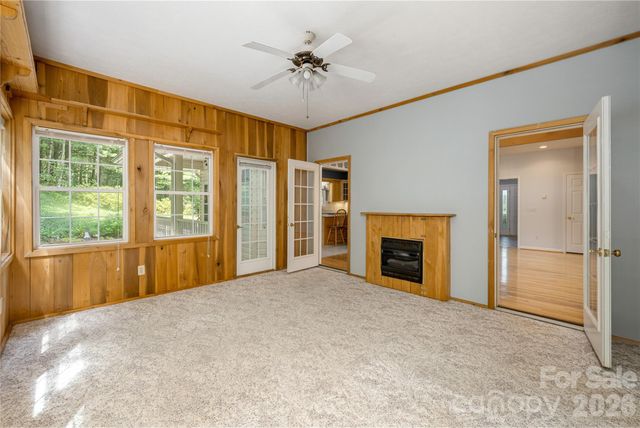 1043 Berea Church Road, Hendersonville, NC 28739