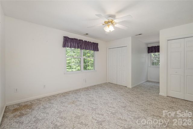 1043 Berea Church Road, Hendersonville, NC 28739