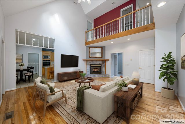 1043 Berea Church Road, Hendersonville, NC 28739