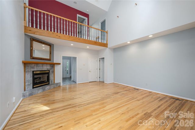 1043 Berea Church Road, Hendersonville, NC 28739