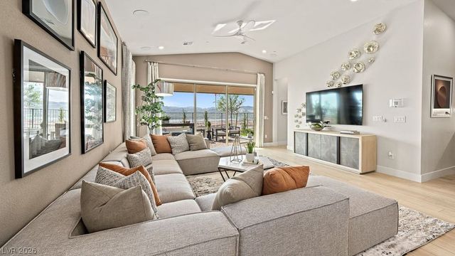 359 Faro Di Portofino Court, Henderson, NV 89011