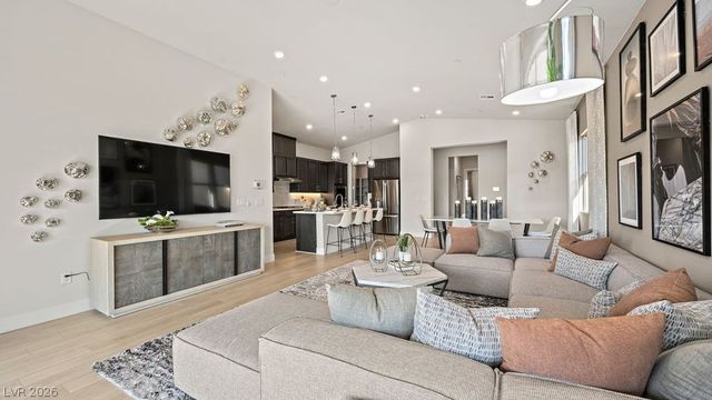 359 Faro Di Portofino Court, Henderson, NV 89011