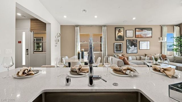 359 Faro Di Portofino Court, Henderson, NV 89011