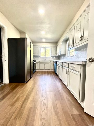 1 Neal Place, North Little Rock, AR 72217