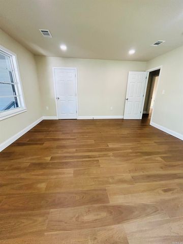 1 Neal Place, North Little Rock, AR 72217