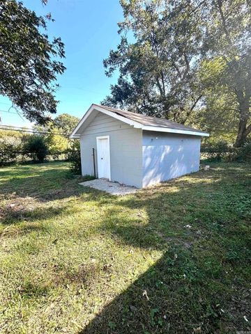 1 Neal Place, North Little Rock, AR 72217