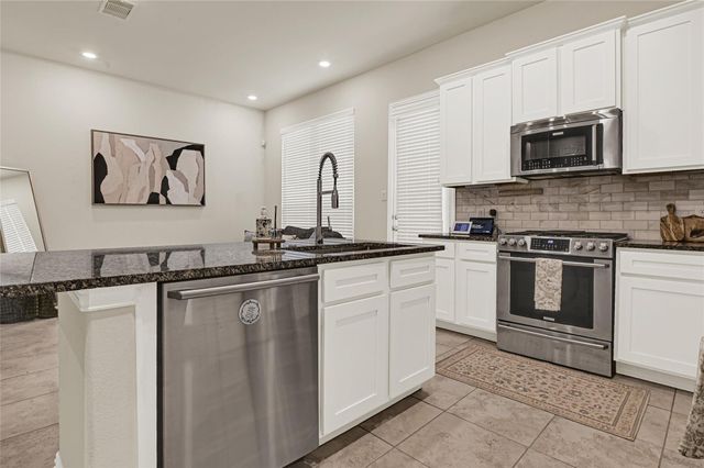 5104 Chapel Heights Dr Drive, Houston, TX 77018