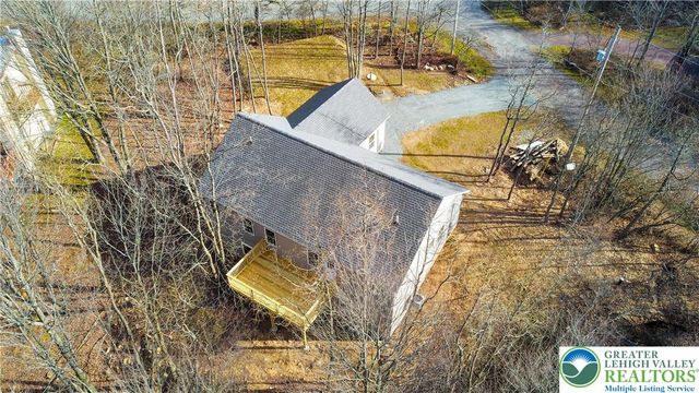 102 Eagle View Run Drive, Tobyhanna Twp, PA 18334