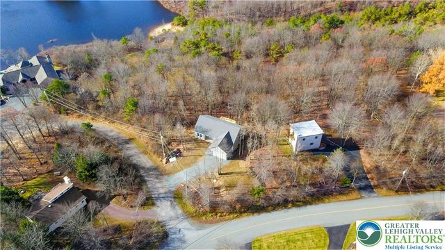 102 Eagle View Run Drive, Tobyhanna Twp, PA 18334