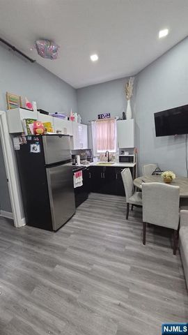 62-64 Lafayette Street 7, Paterson, NJ 07501