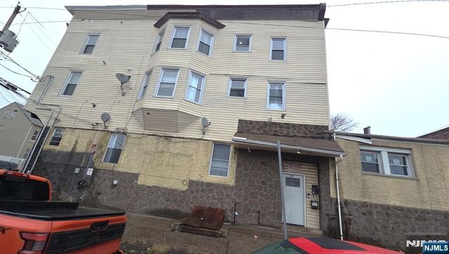 62-64 Lafayette Street 7, Paterson, NJ 07501