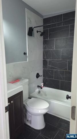 62-64 Lafayette Street 7, Paterson, NJ 07501