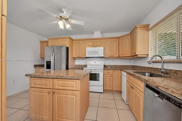 4145 SW 84th Ct, Miami, FL 33155