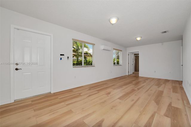4145 SW 84th Ct, Miami, FL 33155
