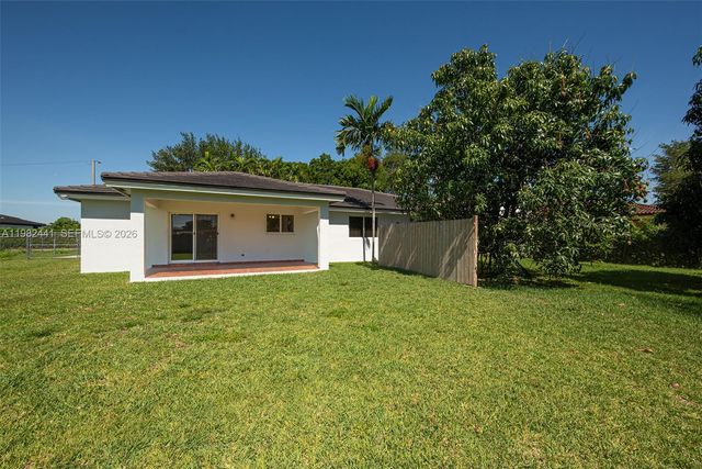 4145 SW 84th Ct, Miami, FL 33155