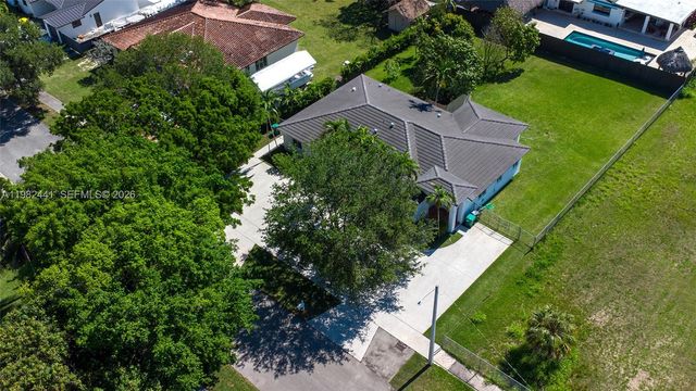 4145 SW 84th Ct, Miami, FL 33155