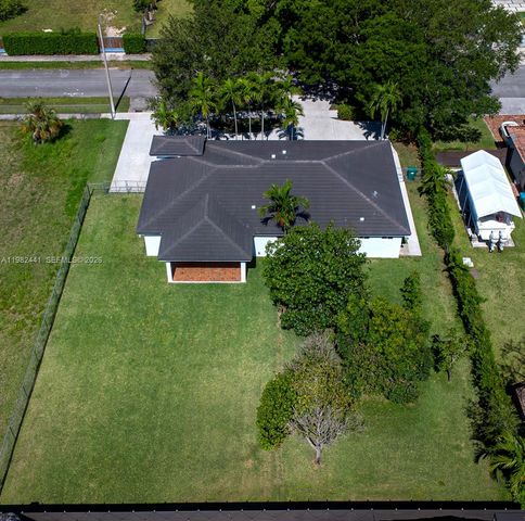 4145 SW 84th Ct, Miami, FL 33155