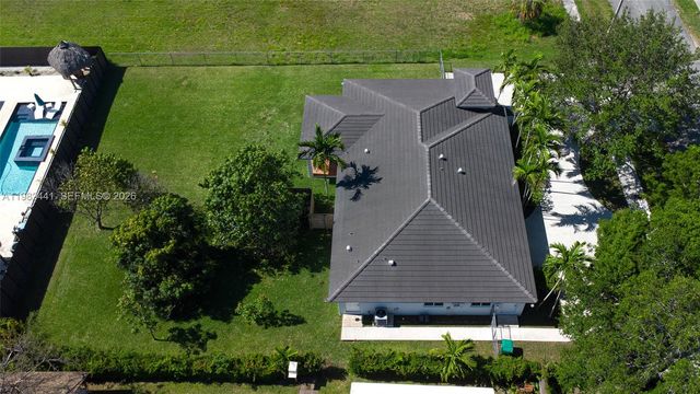 4145 SW 84th Ct, Miami, FL 33155