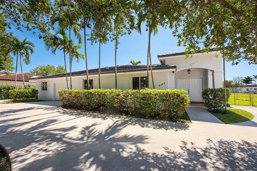 4145 SW 84th Ct, Miami, FL 33155